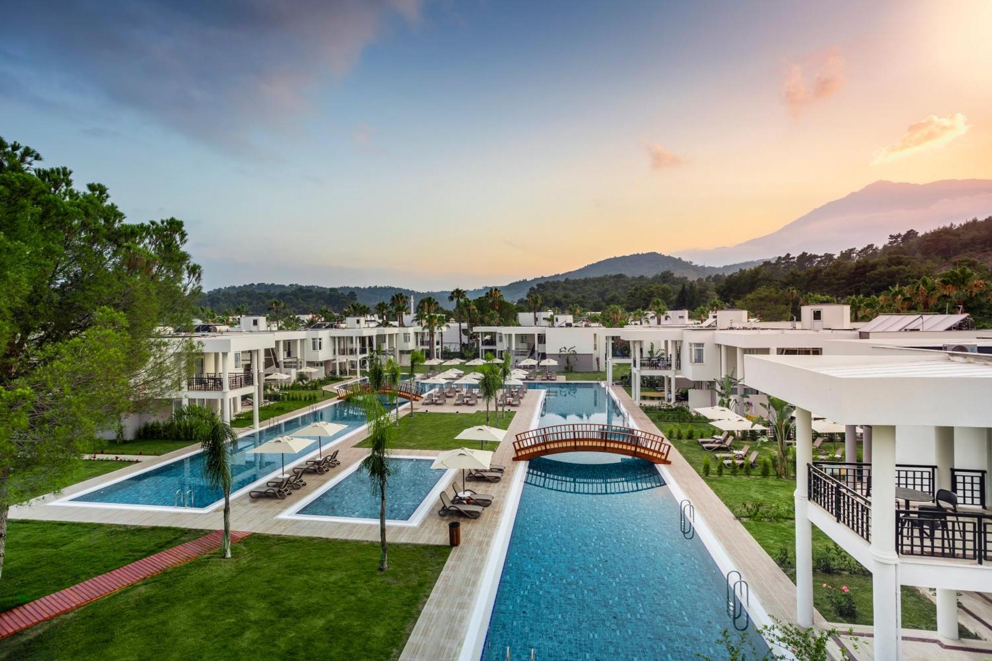 Simena Comfort Hotel Kemer Exterior photo